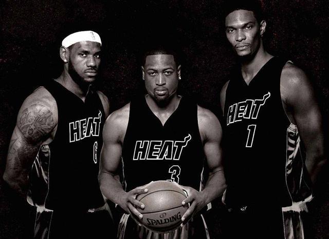 我们抱怨裁判没人努力，想把责任推给所有人除了我们自己（我们总把责任推给裁判和别人，却从不检讨自己）