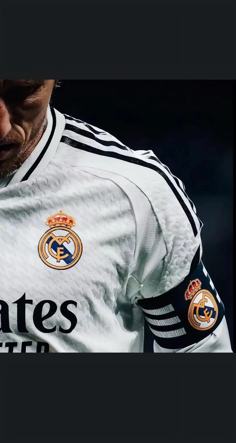 英超夺冠赔率：阿森纳远甩曼城利物浦 曼联第4（英超冠军赔率：阿森纳大幅领跑，曼城利物浦落后，曼联第4）